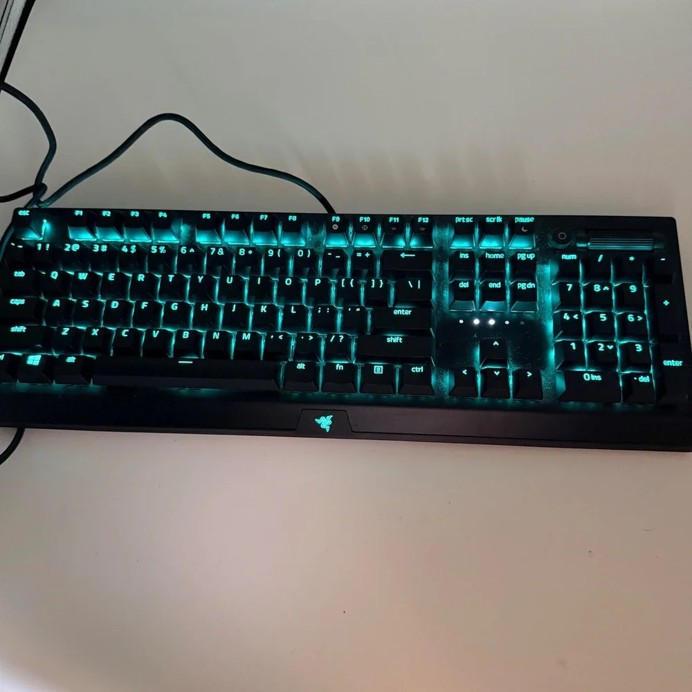 Razer BlackWidow V3 Mechanical Gaming Keyboard Green Switches RZ03-0354 Black